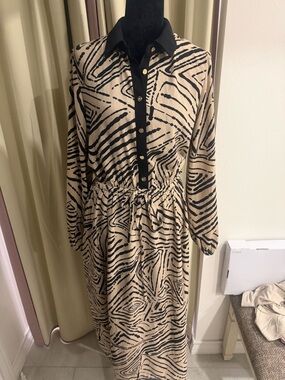 Anne Klein Beige and Black Printed Midi Shirt Dress